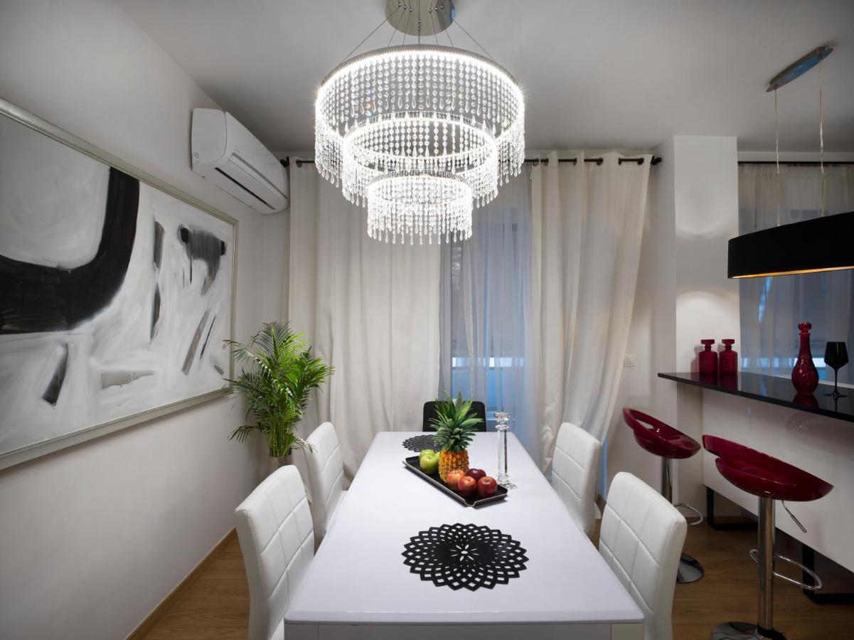 Elegant Apartment In Glyfada Atény Exteriér fotografie